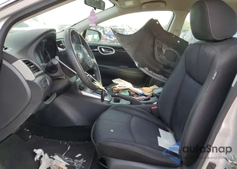 2017 Nissan Sentra S z USA, uszkodzony, nr VIN 3N1AB7AP7HY301937